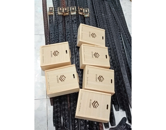 Dây lưng da cá sấu